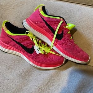 NIKE Flyknit One Women's Hot Pink and Neon Yellow/Green Sneakers 6.5